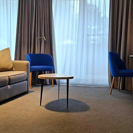 Hotel Les 3 Cles Gembloux Zewnętrze zdjęcie
