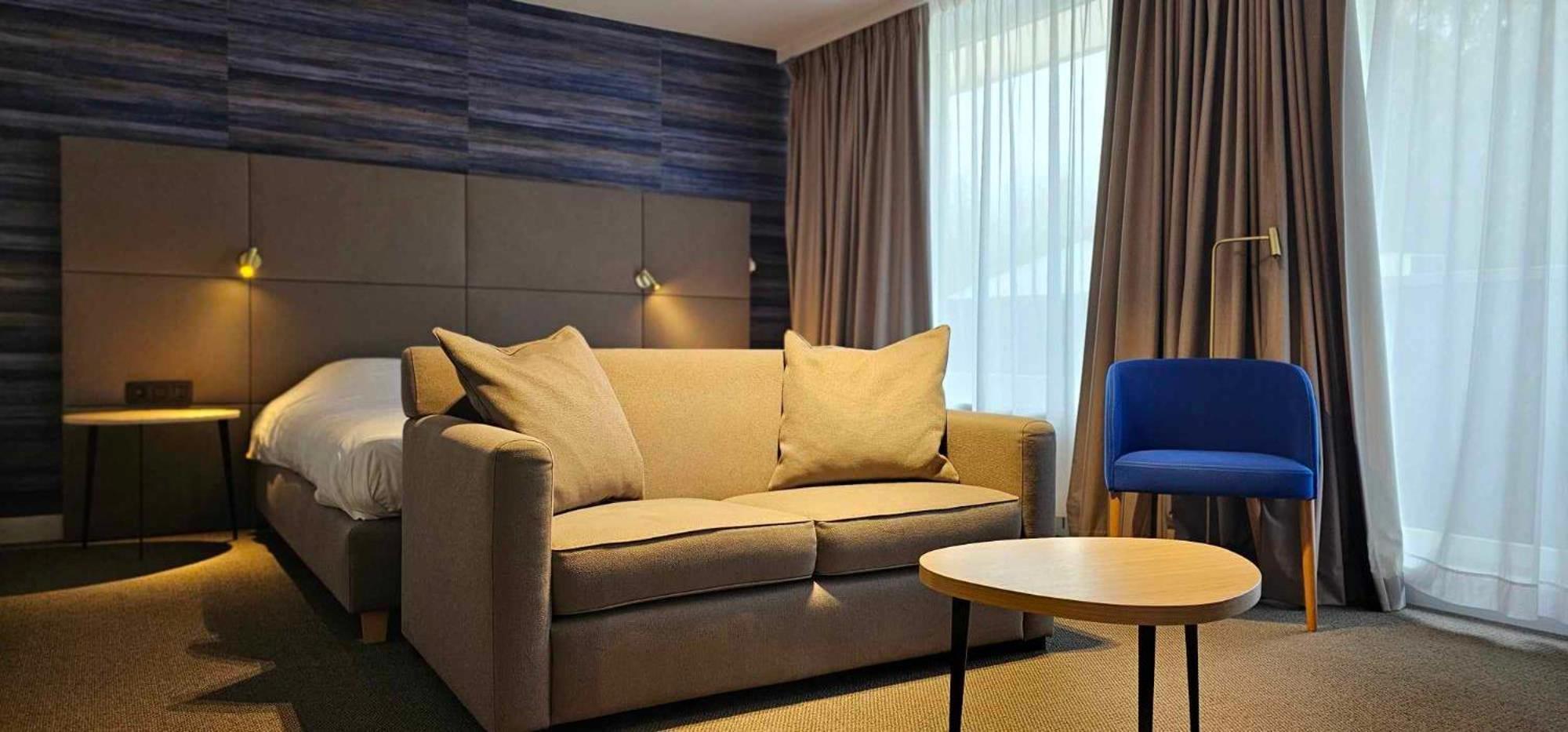 Hotel Les 3 Cles Gembloux Zewnętrze zdjęcie
