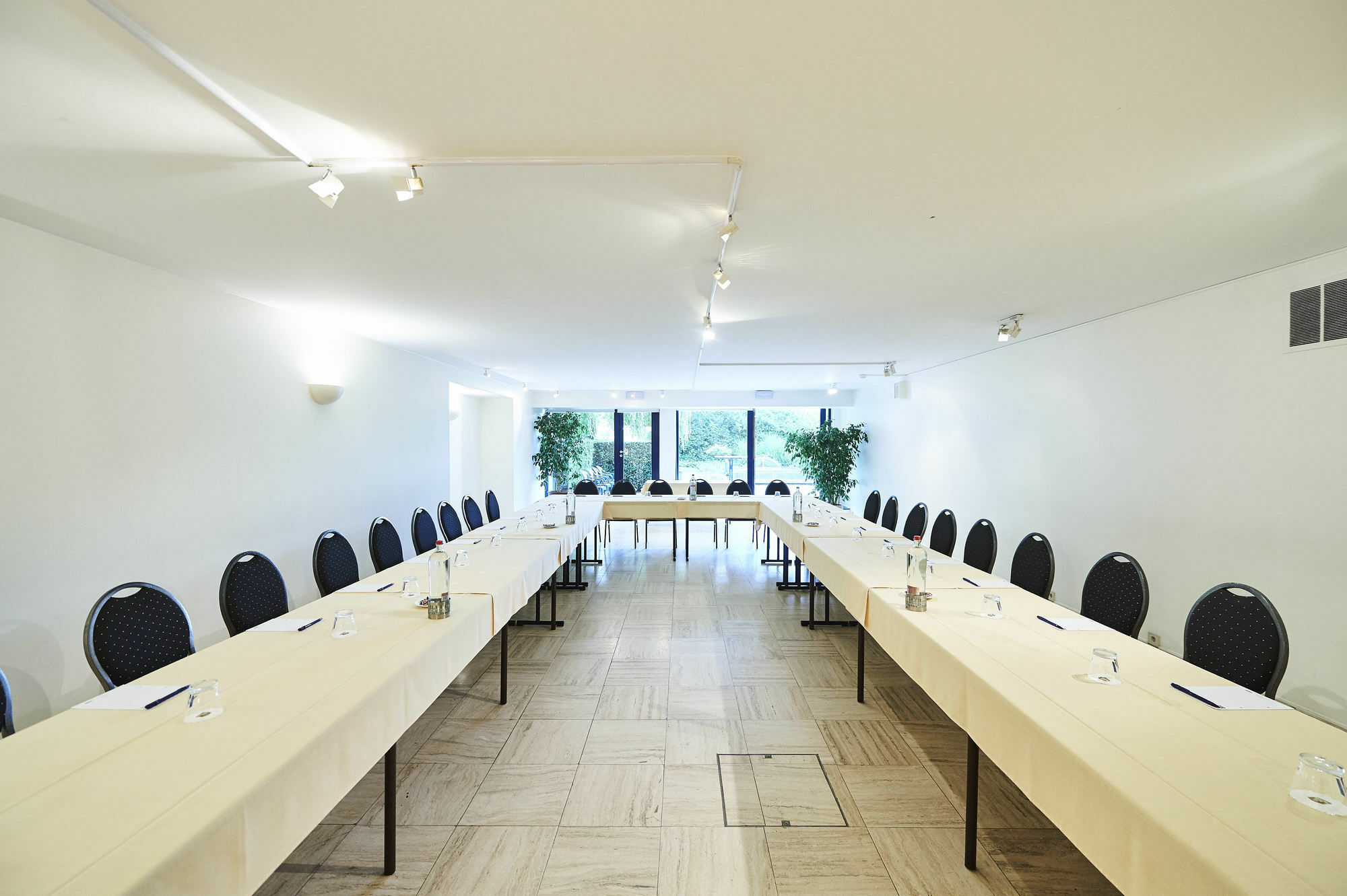 Hotel Les 3 Cles Gembloux Zewnętrze zdjęcie